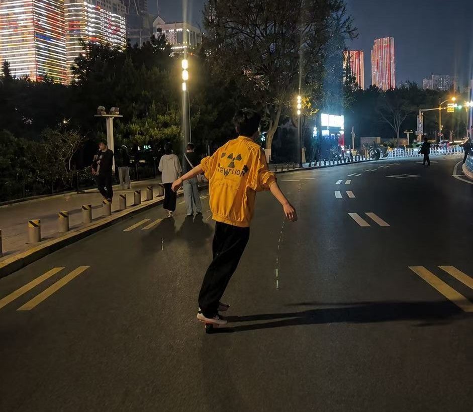 飘移板板友线下聚会活动